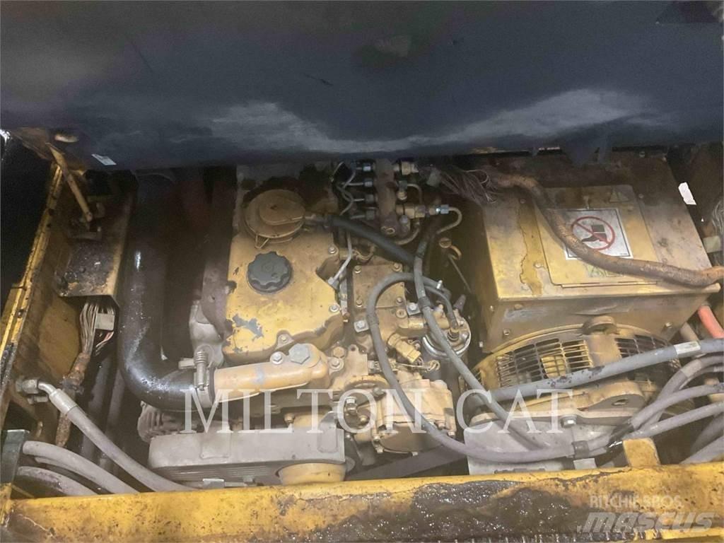 CAT AP555E Pavatoare asfalt