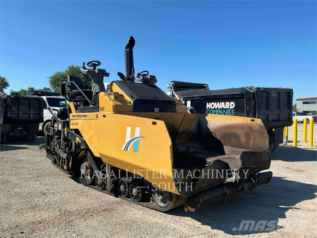 CAT AP555F Pavatoare asfalt