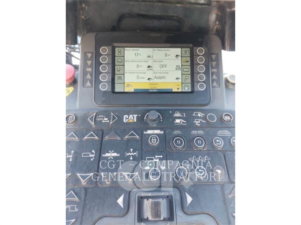 CAT AP600F Pavatoare asfalt