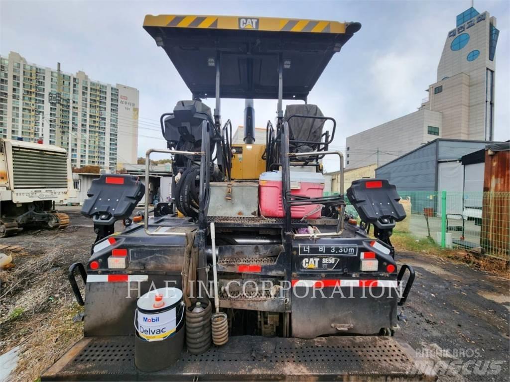 CAT AP655F Pavatoare asfalt