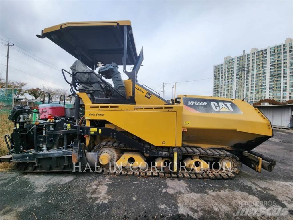 CAT AP655F Pavatoare asfalt