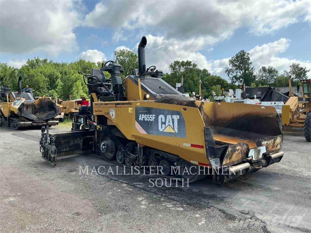 CAT AP655F Pavatoare asfalt