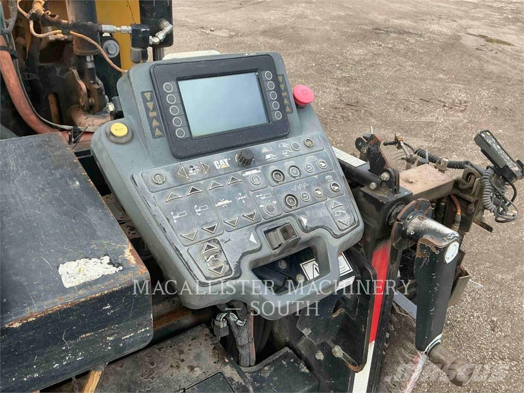CAT AP655F Pavatoare asfalt