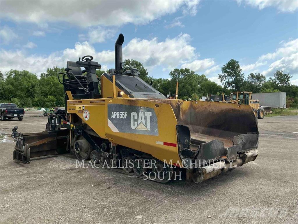 CAT AP655F Pavatoare asfalt