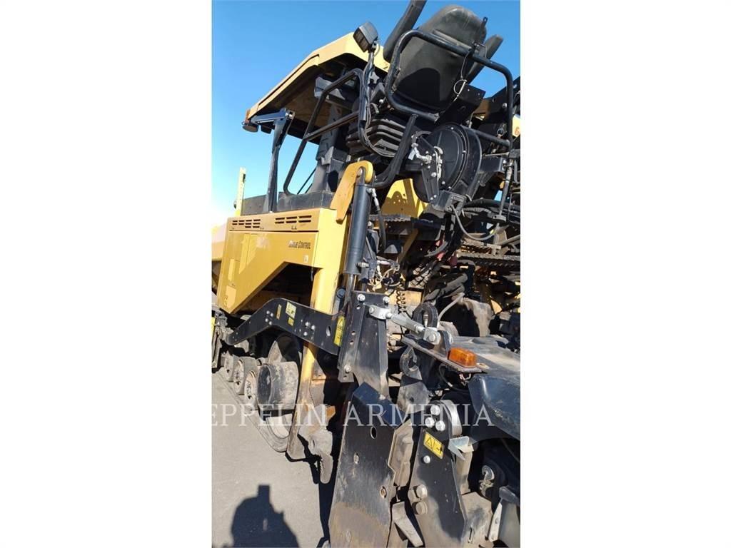 CAT AP655FLRC Pavatoare asfalt