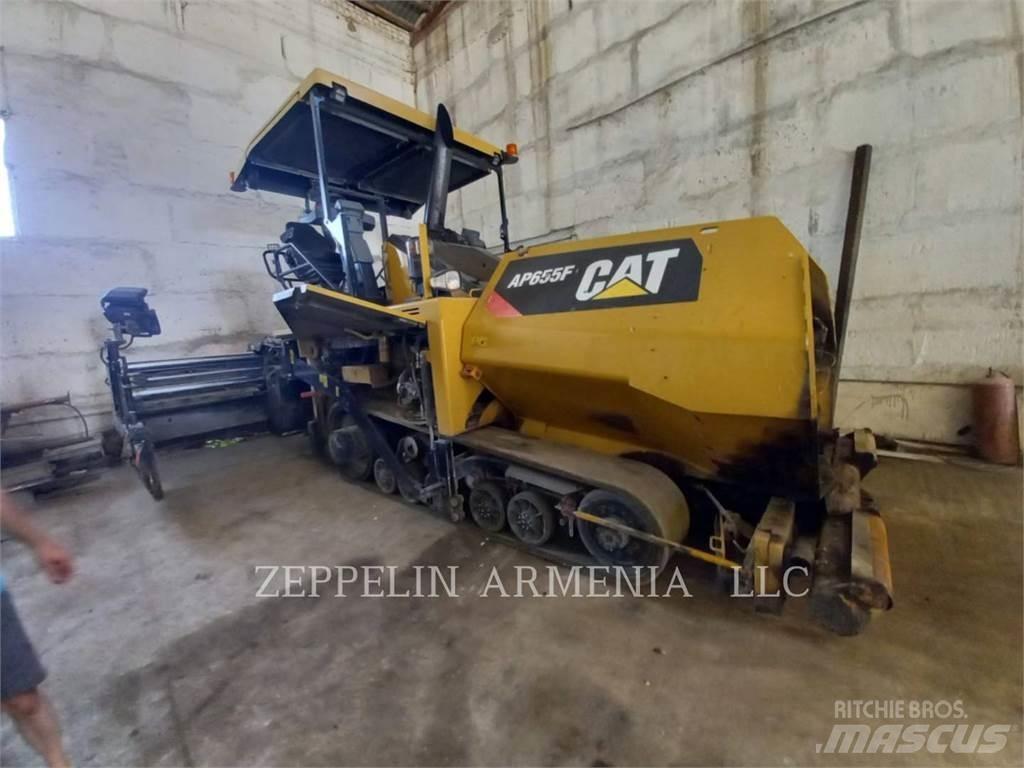 CAT AP655FLRC Pavatoare asfalt