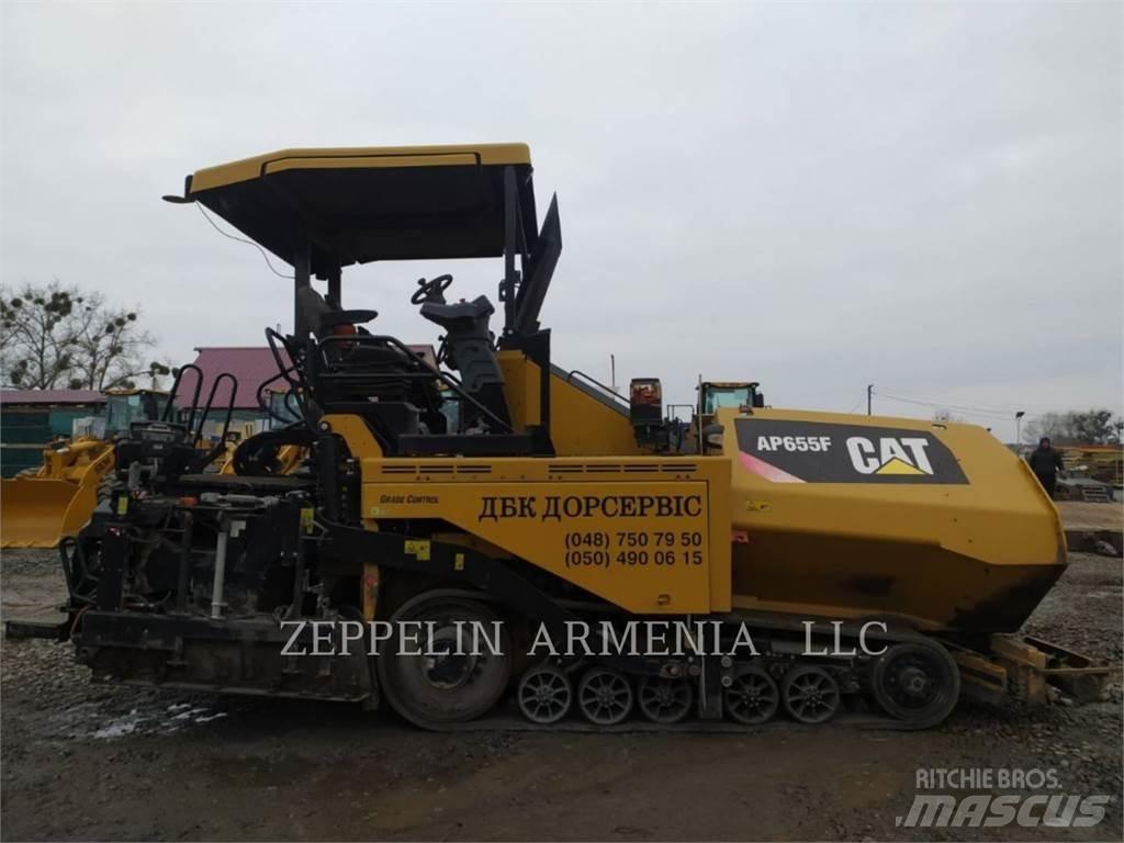 CAT AP655FLRC Pavatoare asfalt