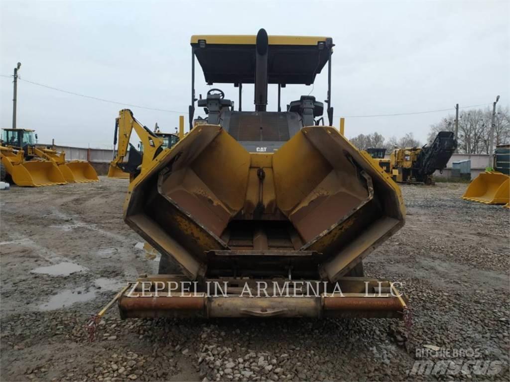 CAT AP655FLRC Pavatoare asfalt