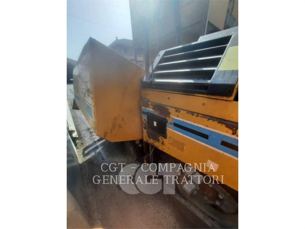 CAT BB730 Pavatoare asfalt