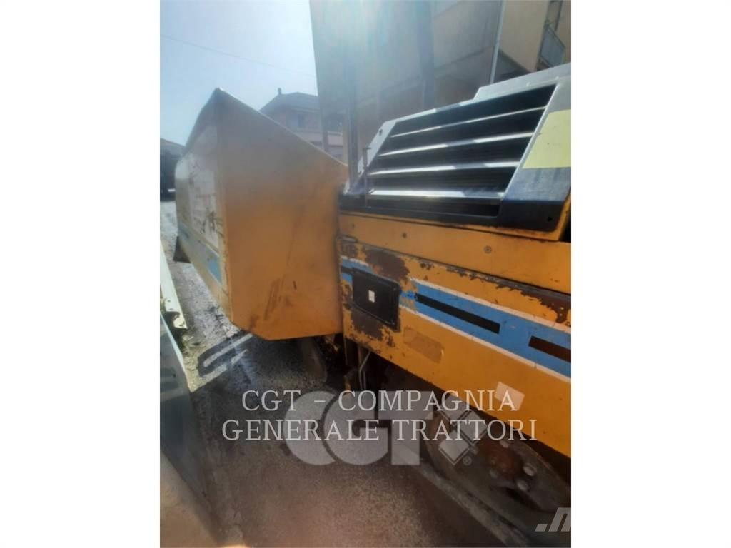 CAT BB730 Pavatoare asfalt