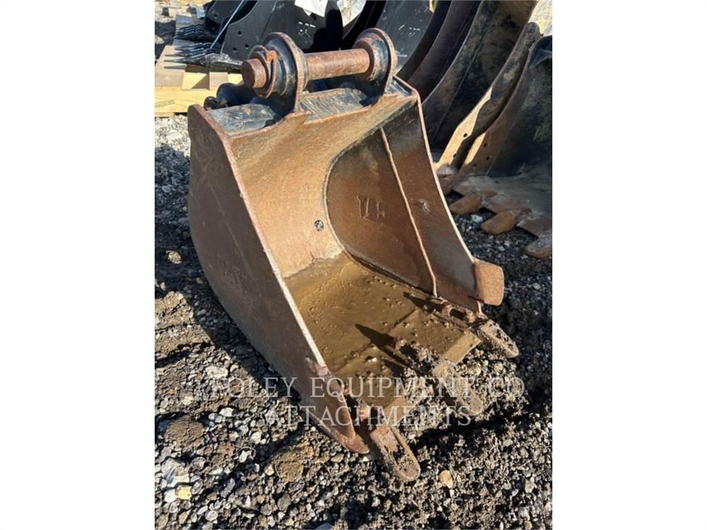 CAT BK302P18 Excavatoare pe șenile
