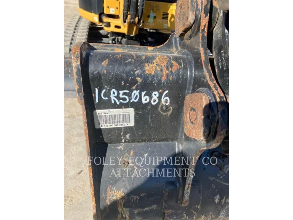 CAT BK302P24 Excavatoare pe șenile
