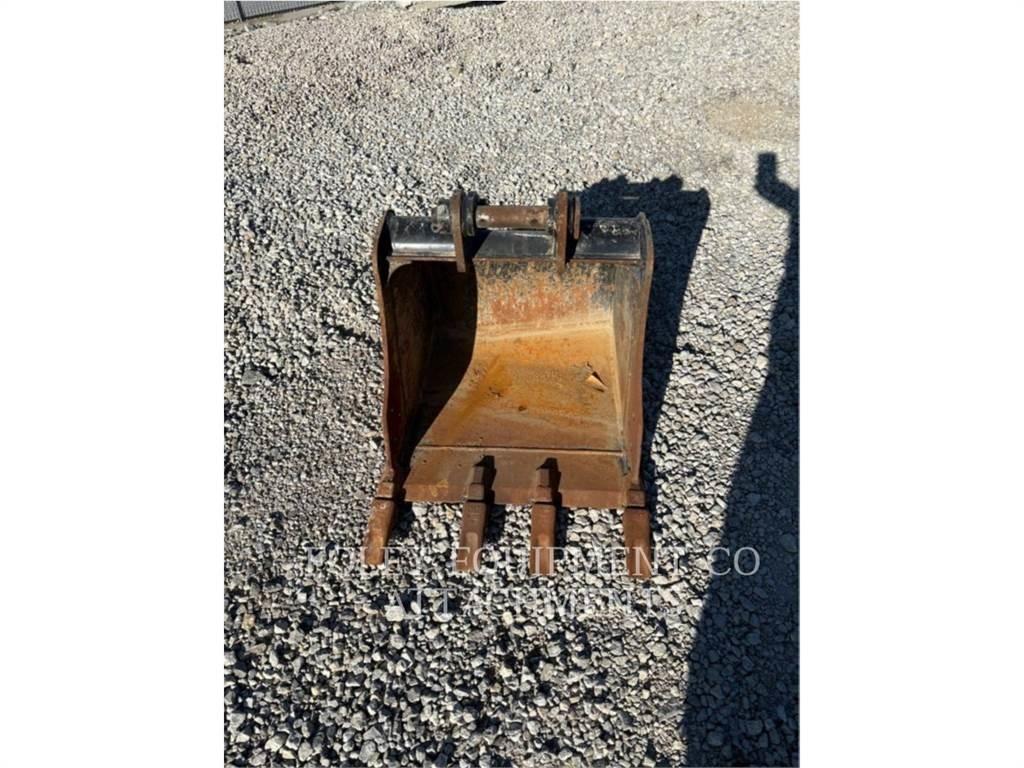 CAT BK303P24 Excavatoare pe șenile
