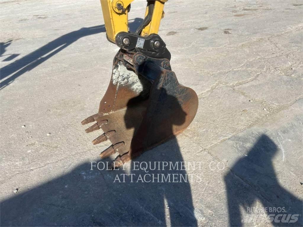 CAT BK305P30 Excavatoare pe șenile
