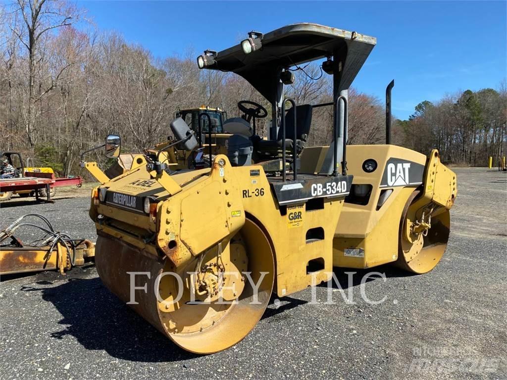 CAT CB-534D Cilindri compactori dubli