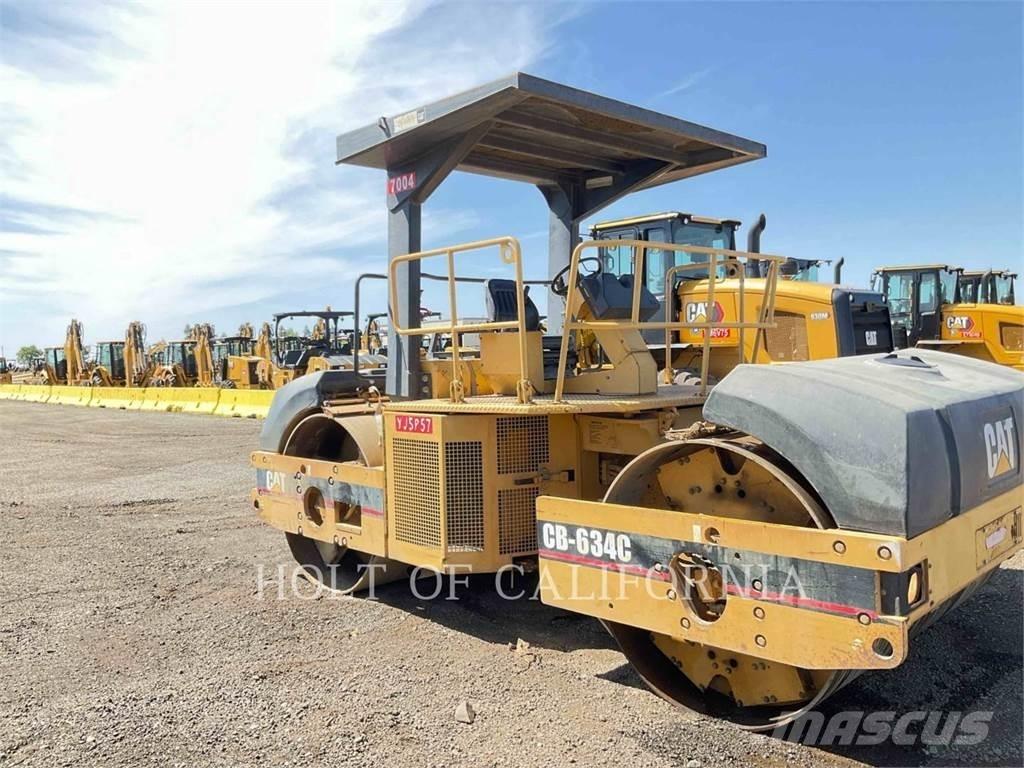 CAT CB-634C Cilindri compactori dubli