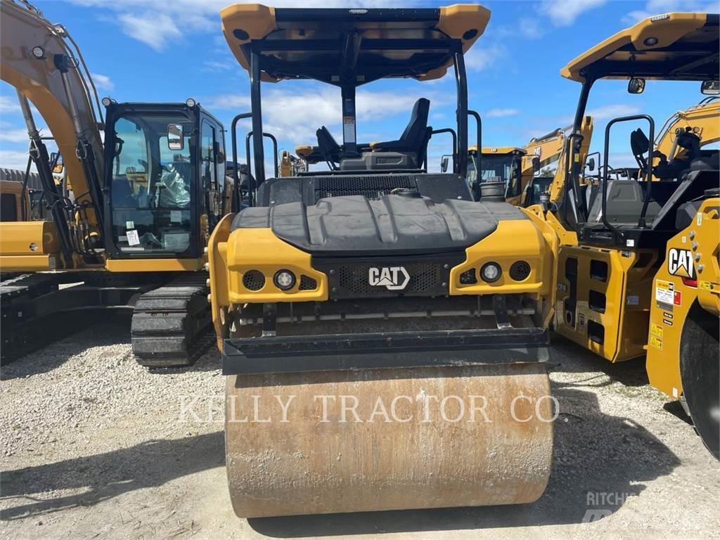 CAT CB 7 Cilindri compactori dubli