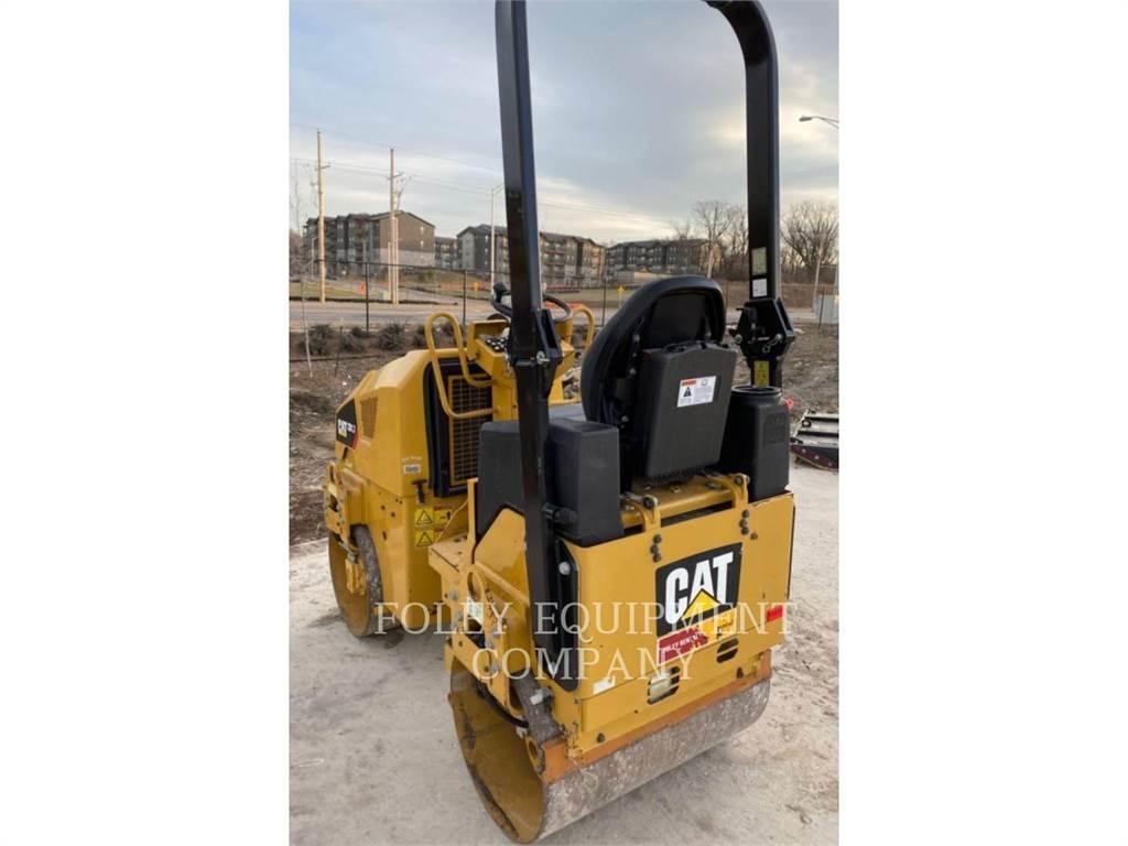 CAT CB1.7-03 Compactoare sol