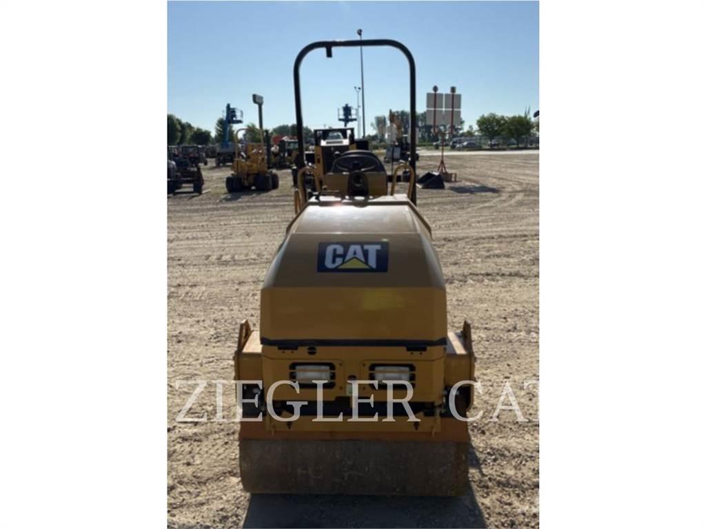 CAT CB1.8 Compactoare sol