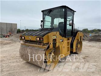 CAT CB10 Cilindri compactori dubli