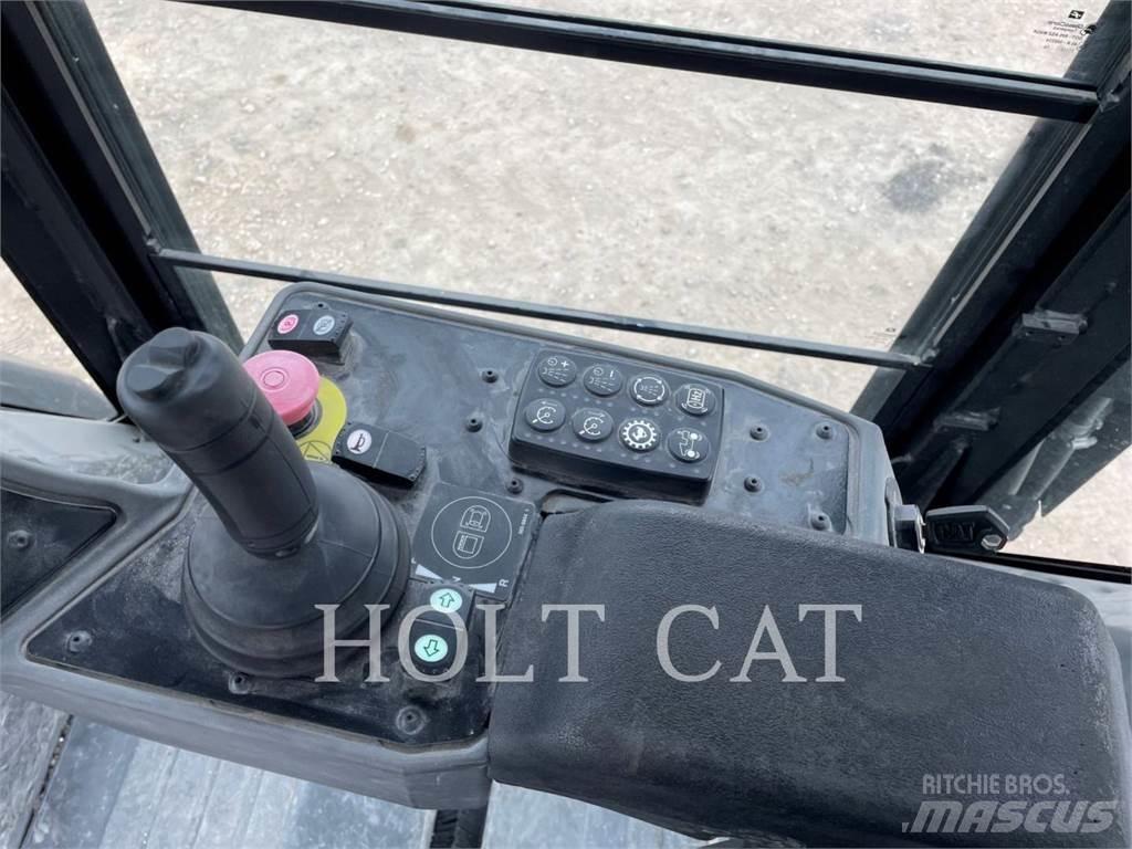 CAT CB10 Cilindri compactori dubli