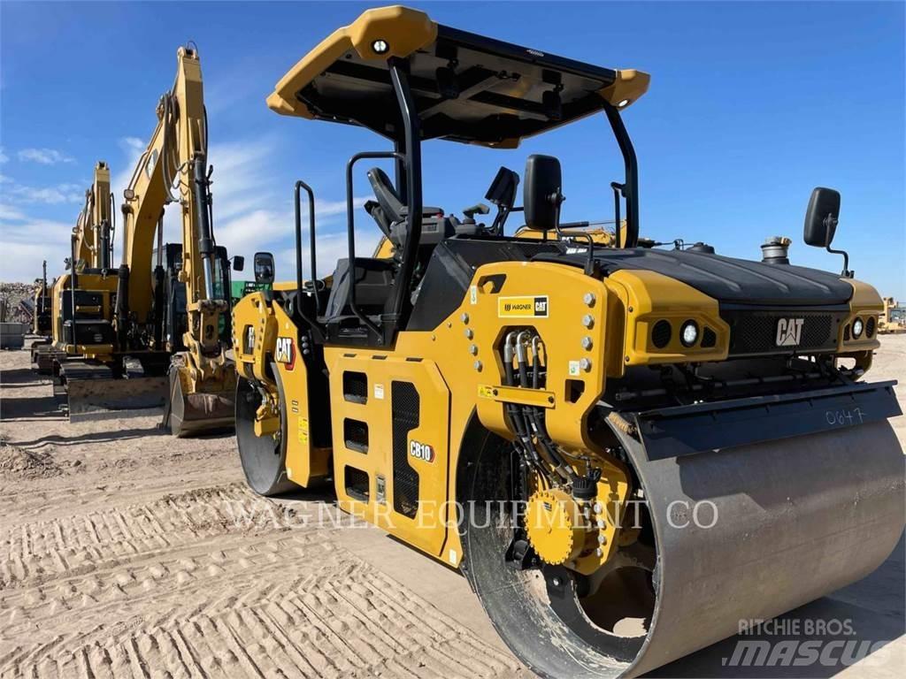 CAT CB10 Compactoare sol