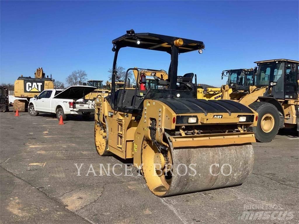 CAT CB10 Compactoare sol
