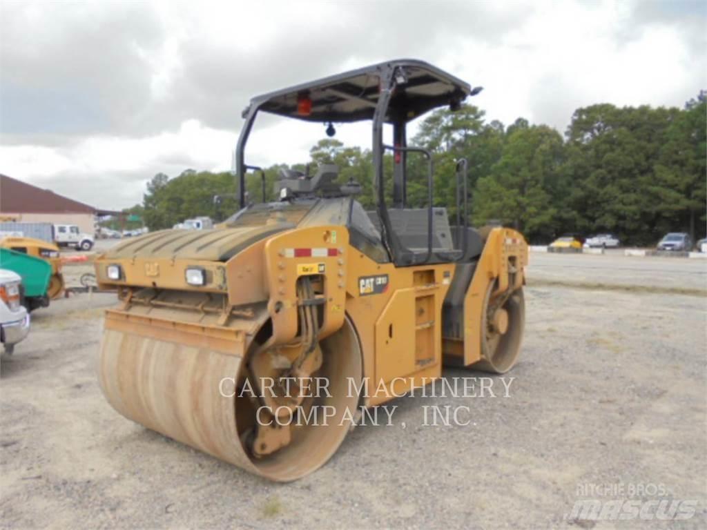 CAT CB10 Compactoare sol