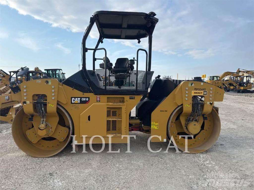 CAT CB10 Compactoare monocilindrice