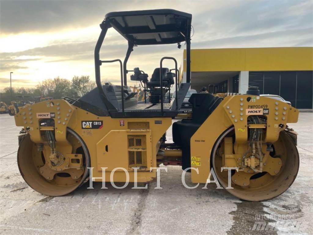 CAT CB13 Compactoare monocilindrice