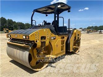 CAT CB13 Cilindri compactori dubli
