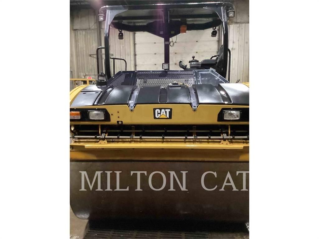 CAT CB13 Compactoare sol