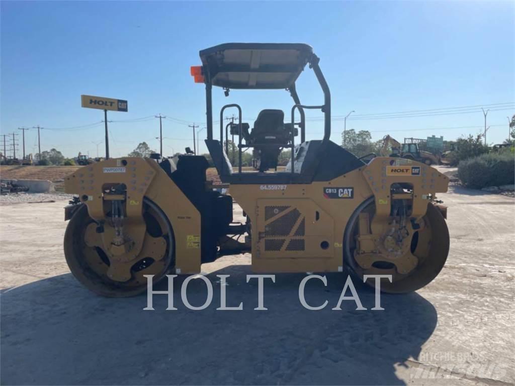 CAT CB13 Compactoare monocilindrice