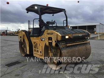 CAT CB13 Compactoare sol