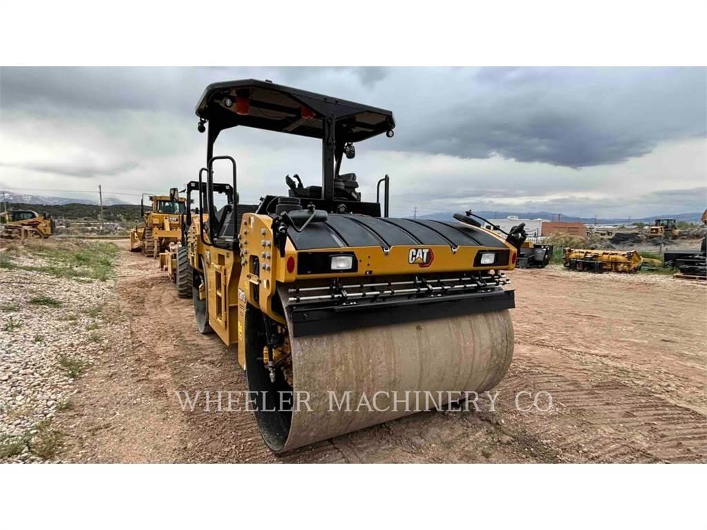 CAT CB13 Cilindri compactori dubli
