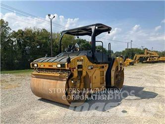 CAT CB13 Cilindri compactori dubli