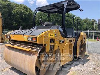 CAT CB13 Compactoare sol