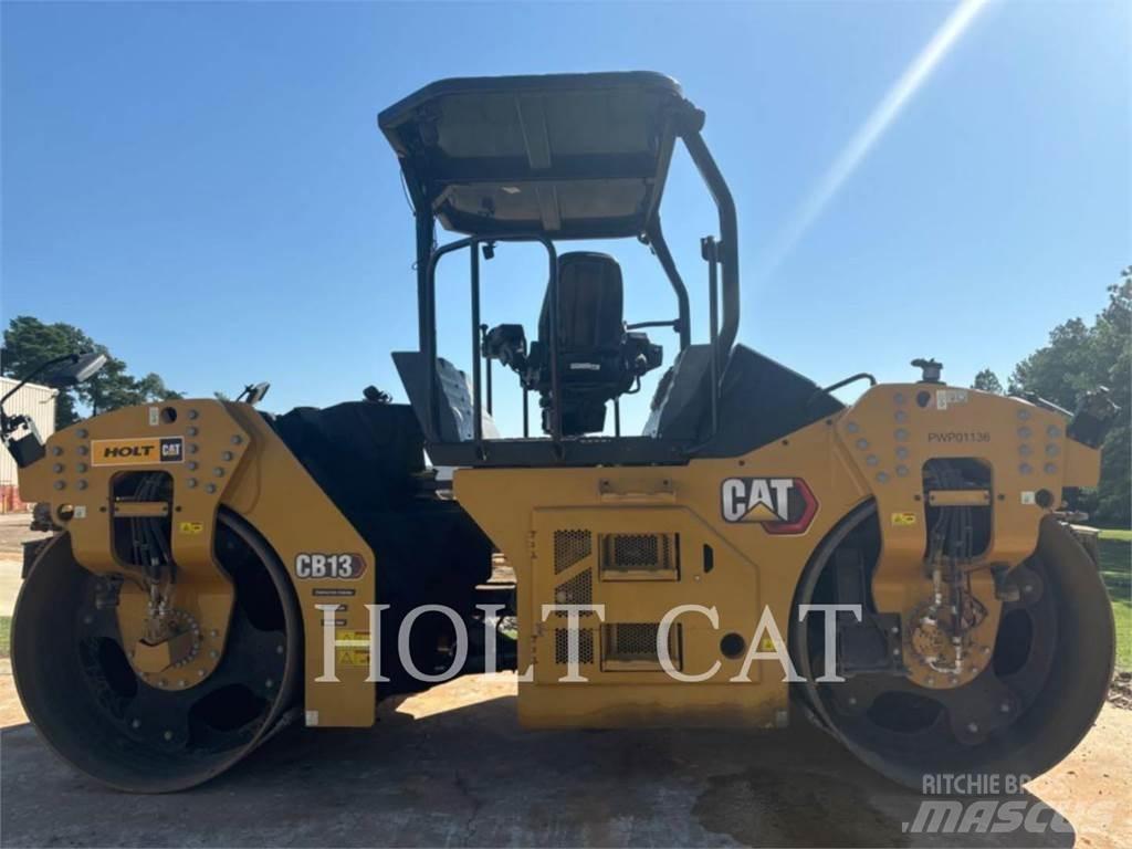 CAT CB13 Compactoare monocilindrice