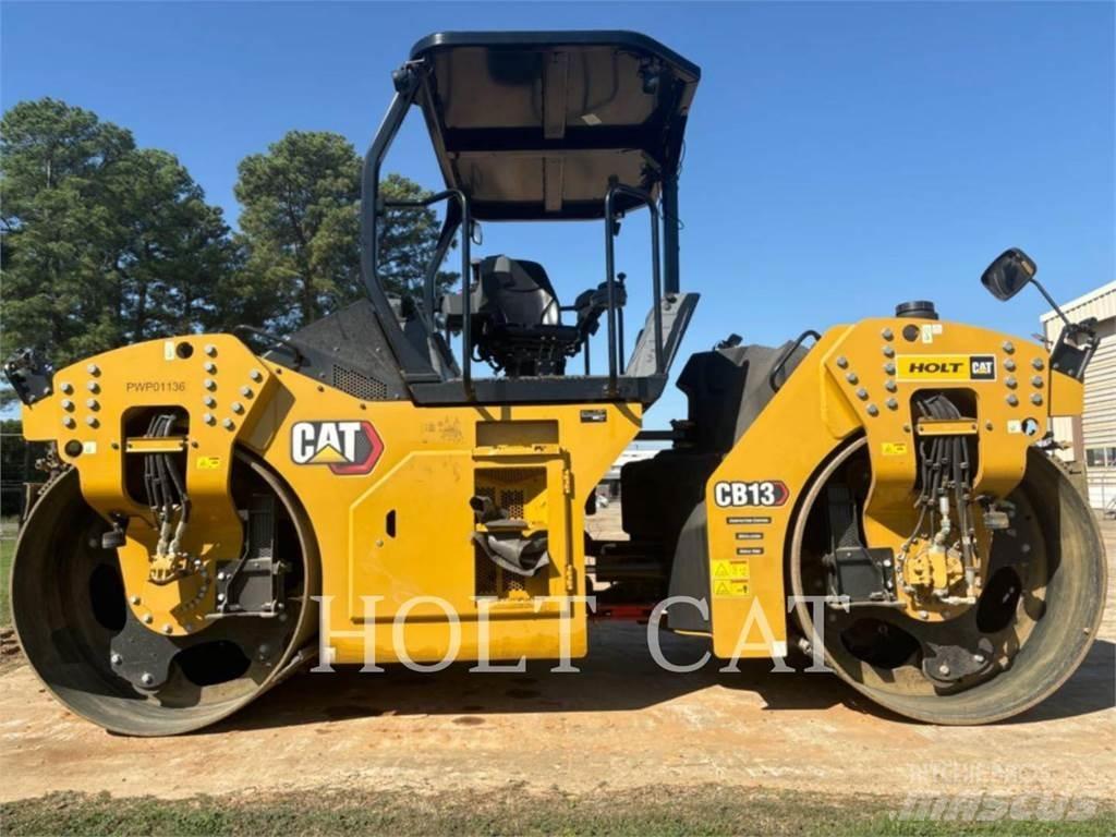 CAT CB13 Compactoare monocilindrice