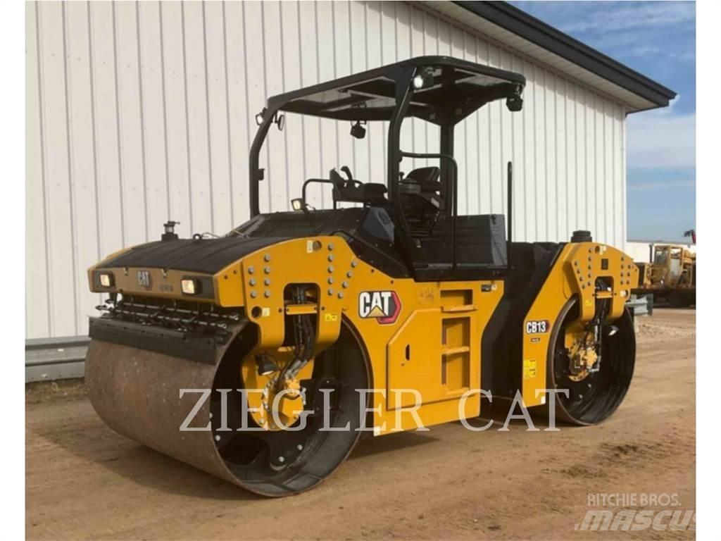 CAT CB13 Compactoare sol