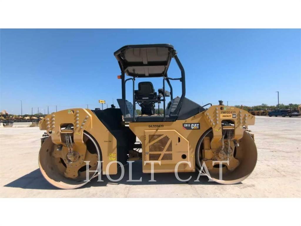 CAT CB13 Compactoare monocilindrice