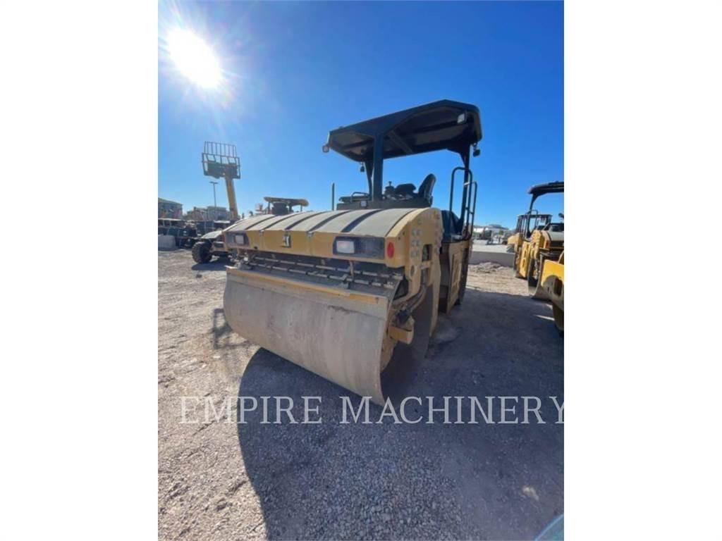 CAT CB13 5A Cilindri compactori dubli