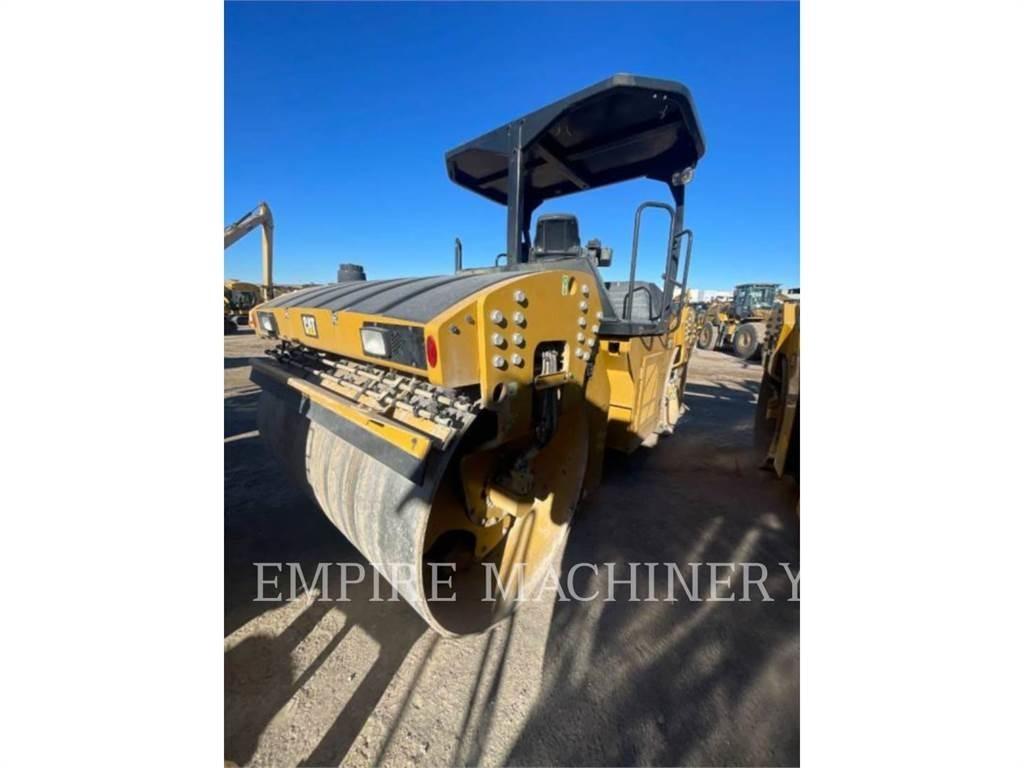 CAT CB13 5A Cilindri compactori dubli