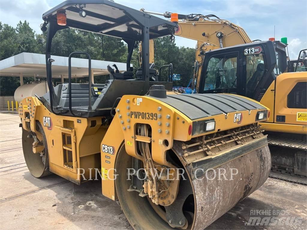 CAT CB13 OSC Cilindri compactori dubli