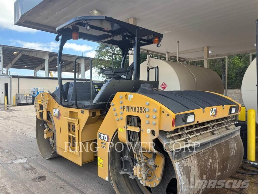 CAT CB13 OSC Cilindri compactori dubli