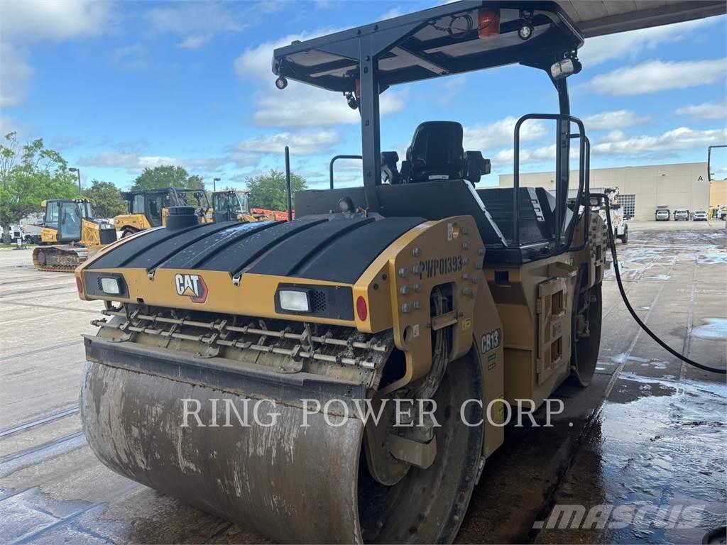 CAT CB13 OSC Cilindri compactori dubli