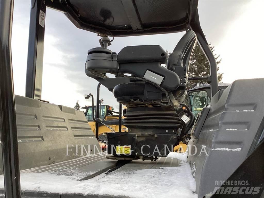 CAT CB15 Cilindri compactori dubli