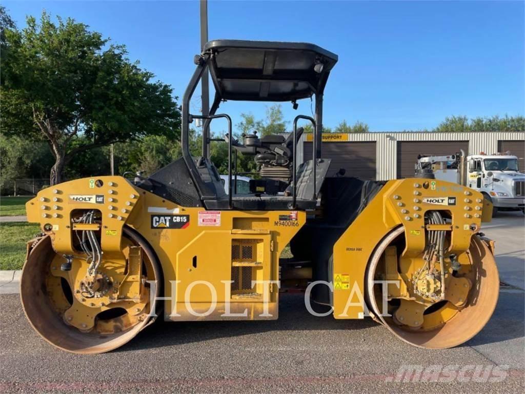 CAT CB15 Compactoare monocilindrice
