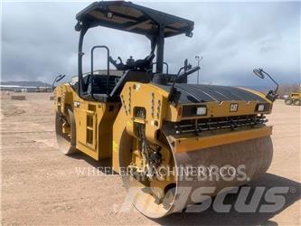 CAT CB15 Cilindri compactori dubli