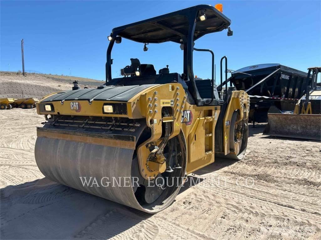 CAT CB16 Compactoare sol